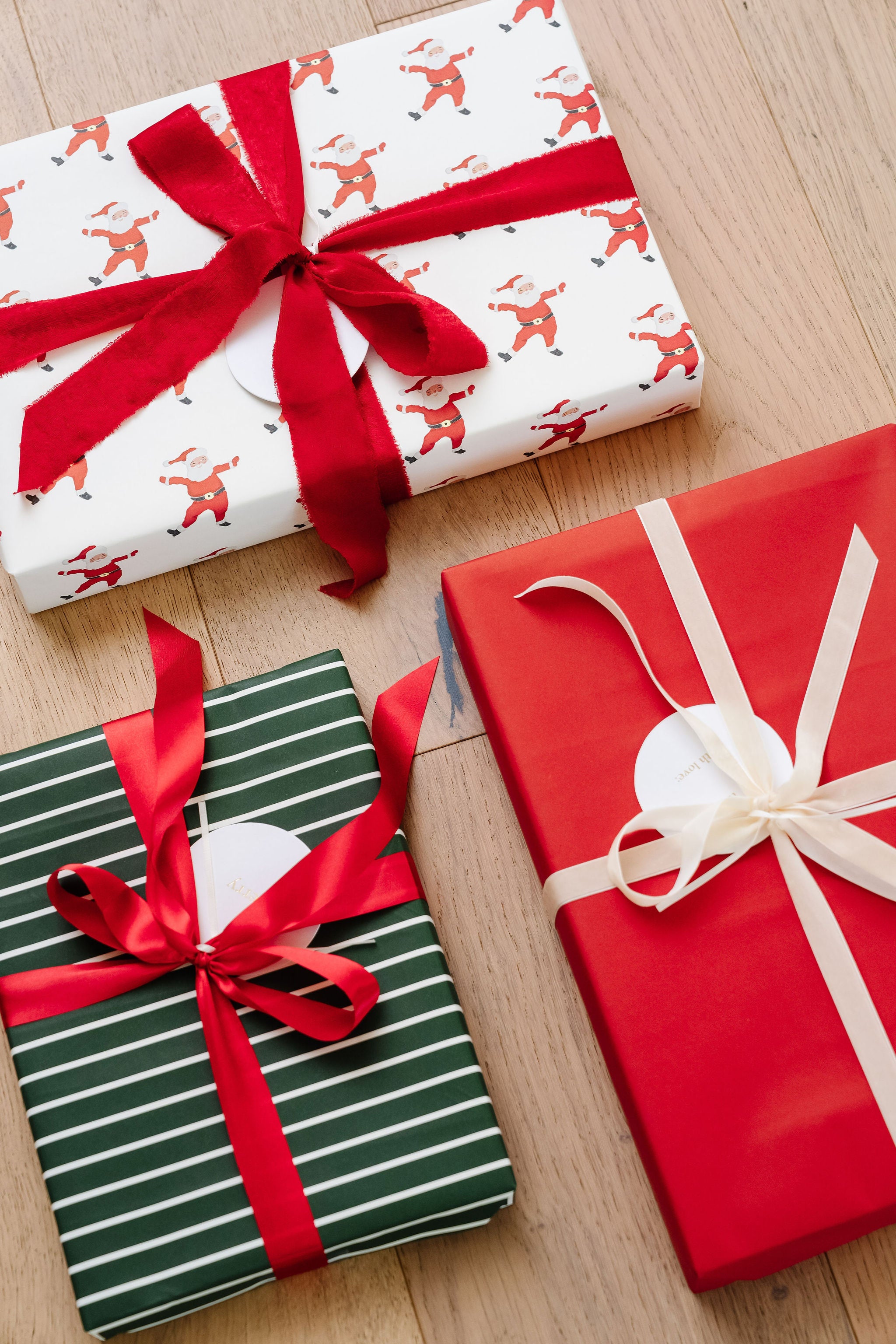 Santa Wrapping Kit – Merry Market