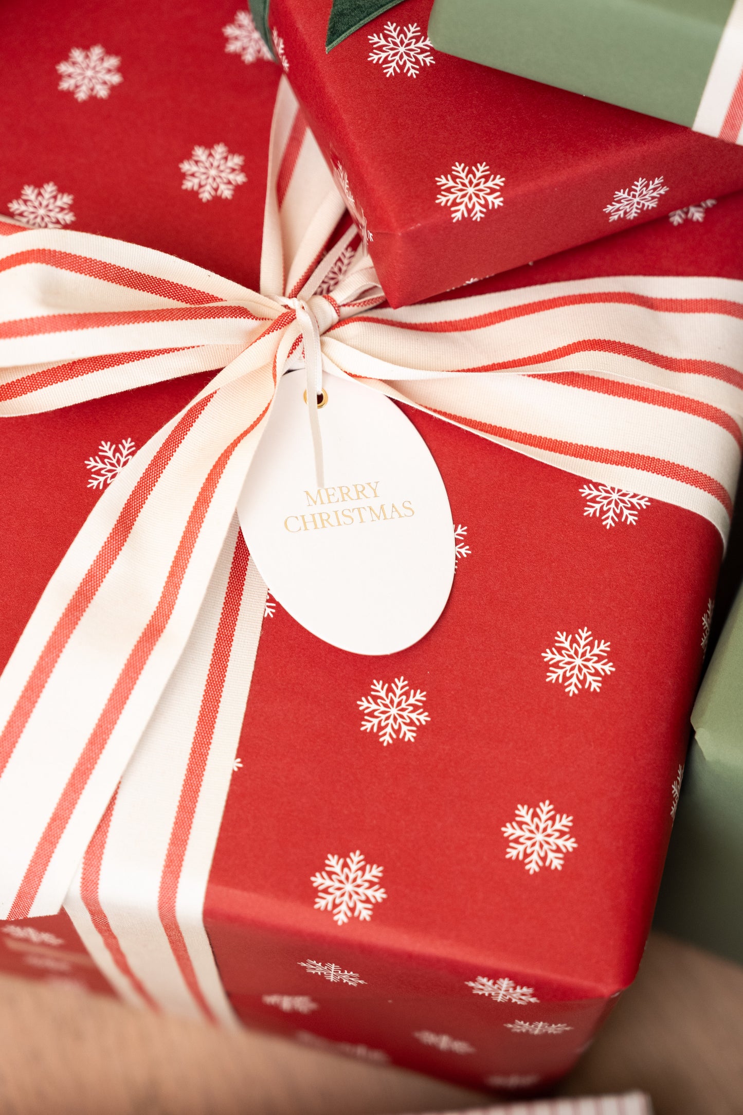 Snowflake Wrapping Kit